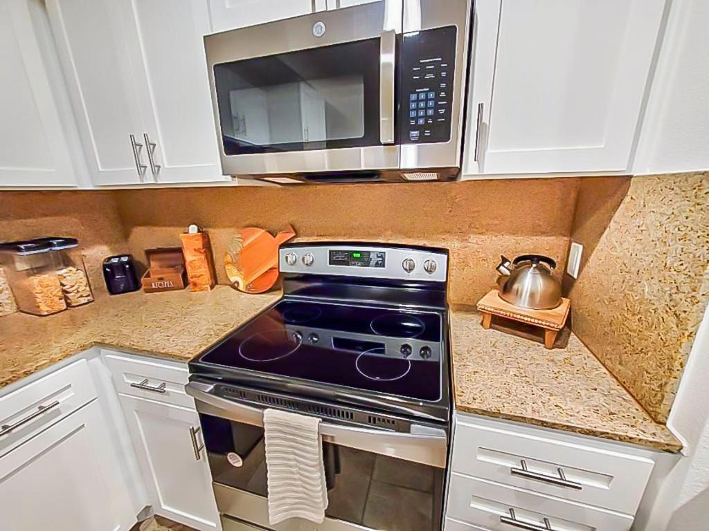 Two Bedroom Condo At Universal Studios Лос-Анджелес Екстер'єр фото
